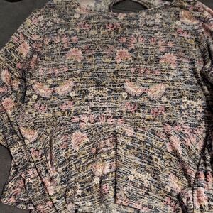 Floral Knit Sweater/crop Top Size M EUC